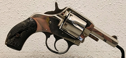 H&R American .32S&W Revolver-- 127108