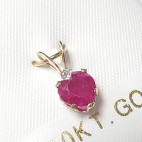 $500 10K Ruby(1ct) Diamond(0.03ct) Pendant