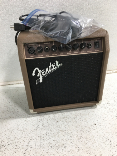 Fender Acoustasonic 15 Amplifier and Microphone