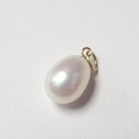 $200 14K Fresh Water Pearl Pendant