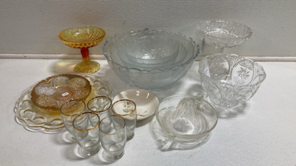 17pc Assorted Glassware Dishes