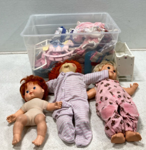 Vintage Dolls And Accessories