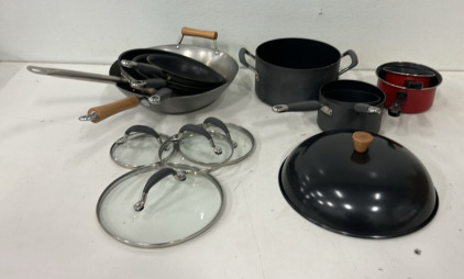 (5) Different Sized Pots W/ 4 Lids, (5) Different Sized Pans