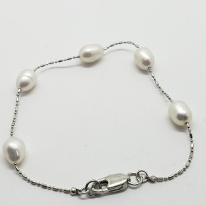 $100 Fresh Water Pearl 7" Bracelet