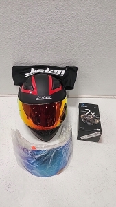 (1) Jiekai Full Face Helmet w/ Extra Visors - JBL Audio System Installed (1) Cardo Freedom 2X Live Helmet Intercom