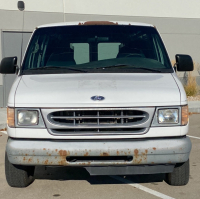 2002 Ford Econoline 150 - Spacious! - 8