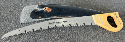 Corona Professional Razor Tooth Pruning Saw, 21” W/ Case