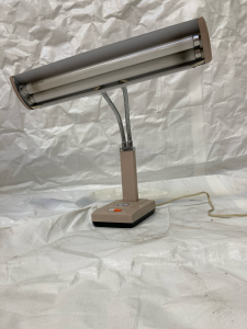 Vintage Lamp (fn2)