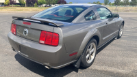 2005 FORD MUSTANG GT DELUXE - LEATHER INTERIOR! - 6