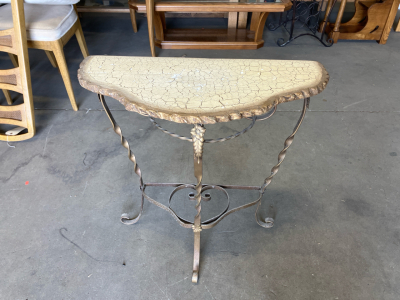 Small Plant Table