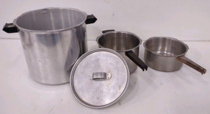 Pressure Cooker Pots w/ a Lid