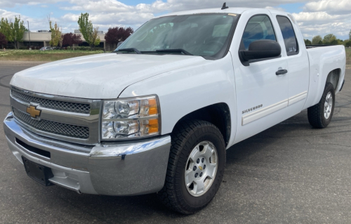 2012 CHEVROLET SILVERADO - VORTEC ENGINE!