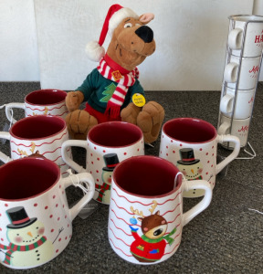 Christmas Mugs, Coaster, & Scooby Doo X-Mas Stuffy