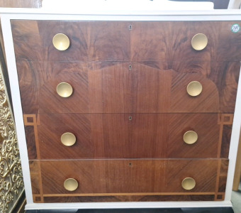 Vintage Antique 4 Drawer Dresser...BBFN