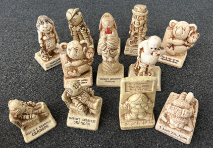 (12) Vintage 1969-1976 Collectible Paula Figurines