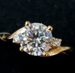 $5900 10K Lab Diamond (1.5Ct,Si.Ef) Natural Diamond(0.09ct) Ring