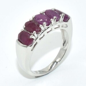 Silver Ruby(3.15ct) Rhodium Plated Ring (~Size 7)(Ring is resizable for $40) (~length 0inches) (~weight 4.25g) (Estimated Selling Price from $30 to $60)