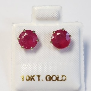 $965 10K Ruby(3.1ct) Earrings