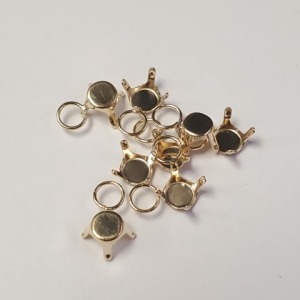 $200 10K 4.5Mm 8Pcs 0.82G Pendant Post Setting