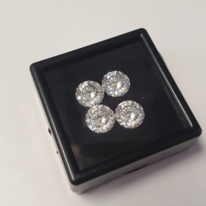 $1000 Moissanite(10ct)