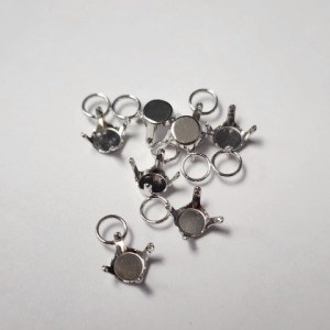 $250 14K Pack Of 8 4.5Mm 0.8G Pendant Post Setting