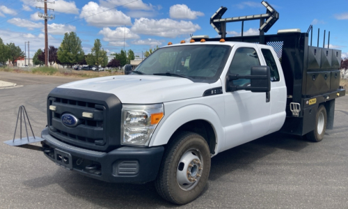2016 FORD F-350 - RUNS WELL!