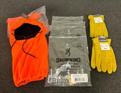 NEW (4) 3XL T-Shirts, (2) Fleece Hood/Gaiters, (2) Fleece Lined Work Gloves