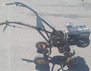 Briggs & Stratton Tiller