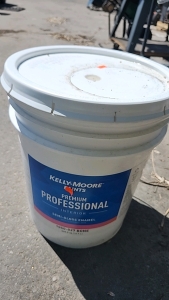 Semi-Gloss Enamel, Bone, 5 Gallon