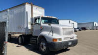 1995 INTERNATIONAL 8200 & 2002 UTILITY TRAILER - RUN WELL - 6
