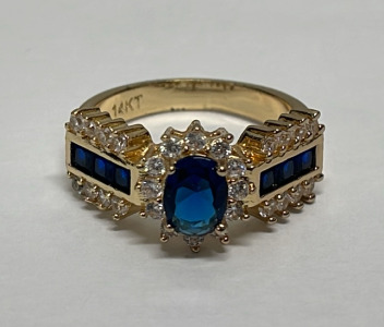 Blue And Clear Stones Size 10 Ladies Ring Marked 14k