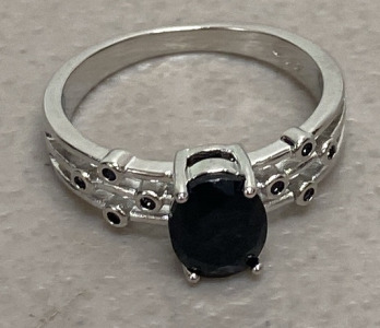 (1) Size 9 Dark Blue Sapphire Oval .925 Ring