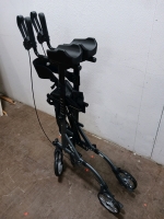 ZLER Upright Walker - 3