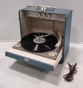 Vintage Admiral Dual Speaker Portable Blue Record Player