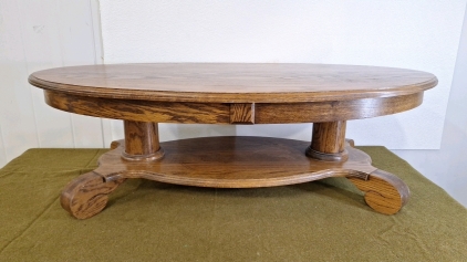 (1) Solid Wood, Oval Coffee Table
