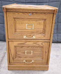 (1) 2-Drawer, Solid Wood Filling Cabinet
