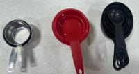 (2) 4 Cup Measuring Cups, Strainer, (3) Measuring Cup Sets, Utensils & More - 14