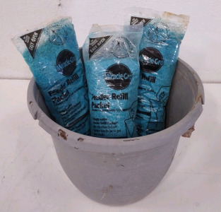 Miracle-Gro Feeder Refill Packets w/ Bucket