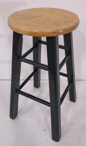 2' Wooden Stool