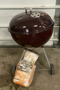 Webber Kettle Charcoal Grill With Bag Of Charcoal