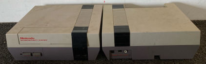 (2) Nintendo Entertainment Systems