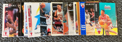 (19) Scottie Pippen Cards