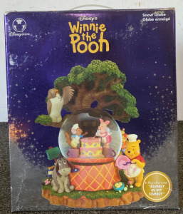 Winnie The Pooh Snow Globe