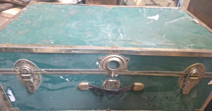 Antique Metal Trunk...BBFN