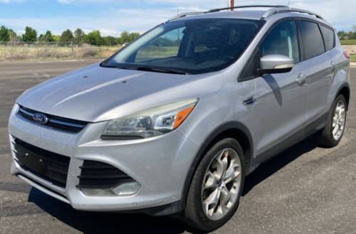 2013 FORD ESCAPE - AWD - CLEAN !