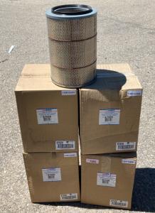 (5) Carquest Air Filters Part# 87520