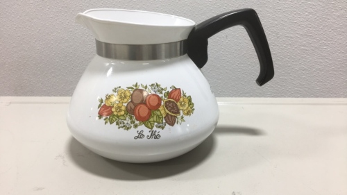 1970s The Spice Of Life Corningwear 6 Cup Coffee Pot