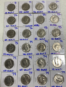 (24) 1970s Kennedy Half Dollars - No Mint