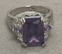 (1) Size 10 Purple Amethyst Ring