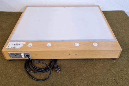 (1) Satin Glow, Portable Lightbox